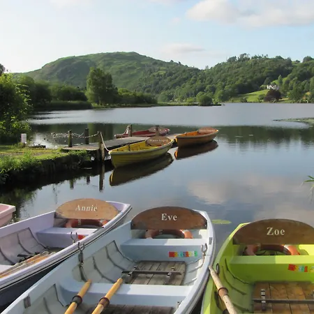 Πανσιόν View And Self-catering 4*