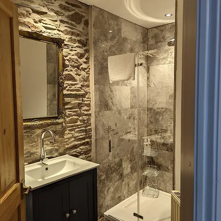 View And Self-catering 4*