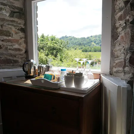 Πανσιόν View And Self-catering 4*