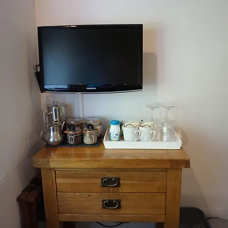 Πανσιόν View And Self-catering