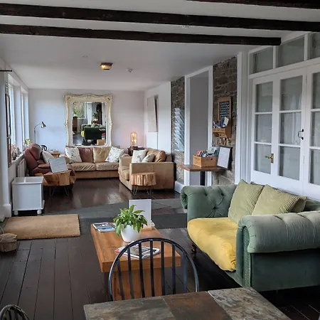 招待所 View And Self-catering